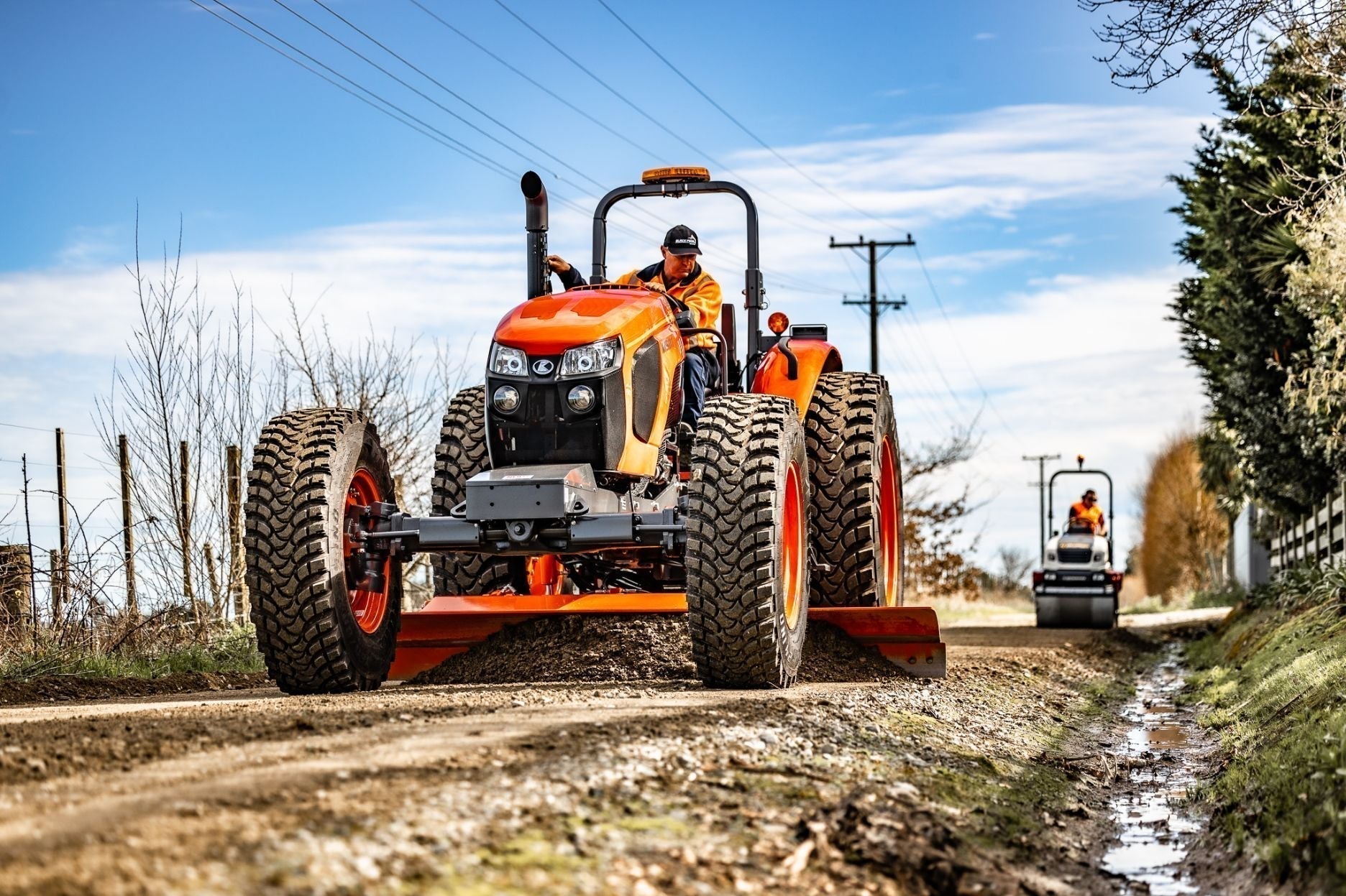 Neilo M5111 ROP's Tractor Grader - Neilo Equipment