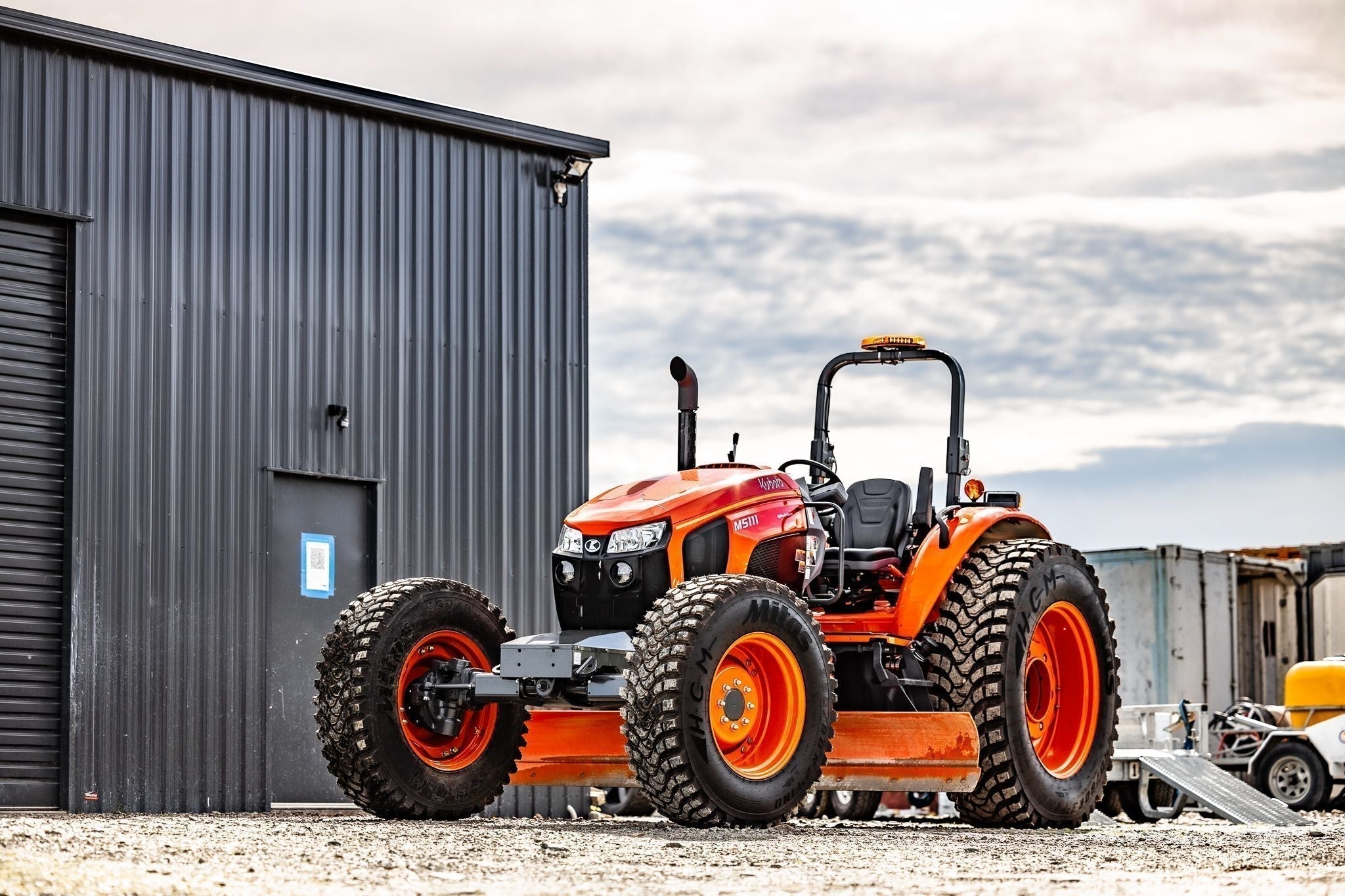 Neilo M5111 ROP's Tractor Grader - Neilo Equipment